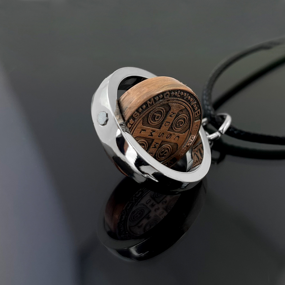 สร้อยคอเหรียญนักบุญเบเนดิกต์ให - Jewelry & Watches Bench บทวิจารณ์และราคา